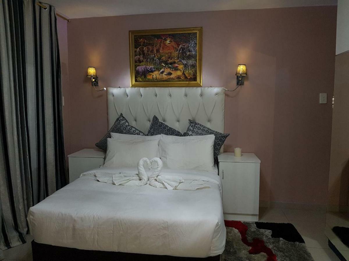 Rjs Guesthouse Durban Buitenkant foto